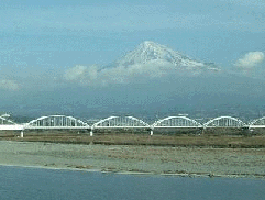 fuji32.GIF